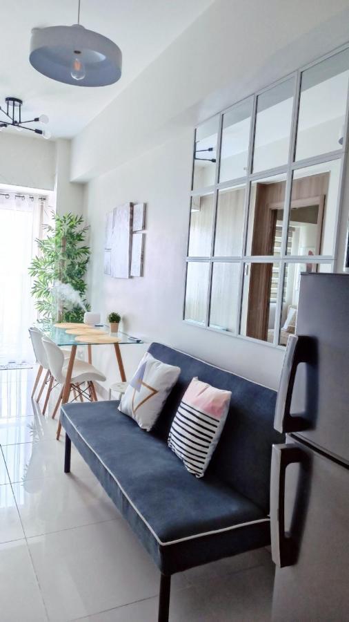 Smdc Coast Residences Near Picc World Trade Center Moa Pasay Exterior photo