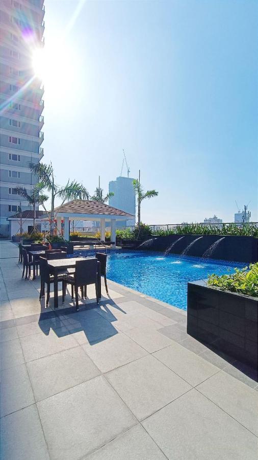 Smdc Coast Residences Near Picc World Trade Center Moa Pasay Exterior photo